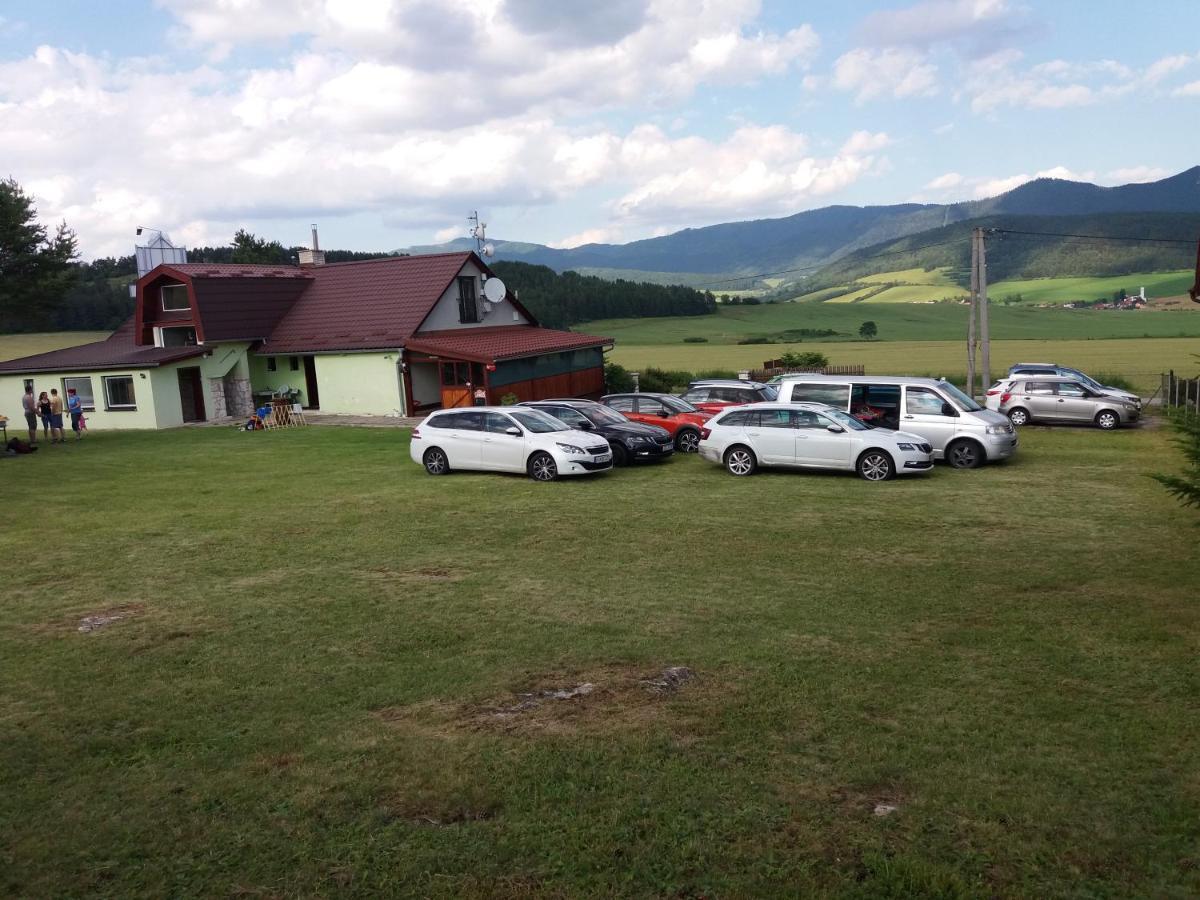 Penzion Dreveník Spisské Podhradie Exterior foto