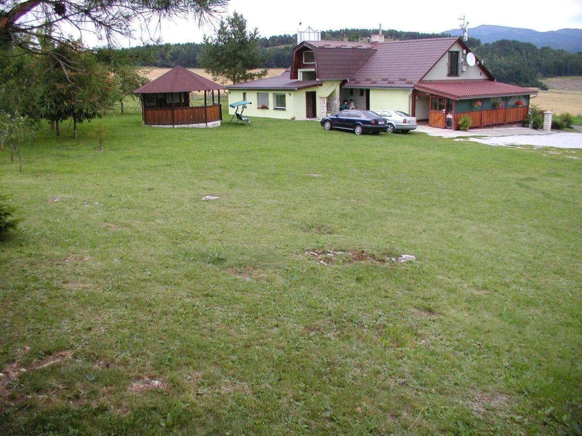 Penzion Dreveník Spisské Podhradie Exterior foto