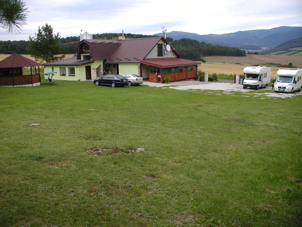 Penzion Dreveník Spisské Podhradie Exterior foto