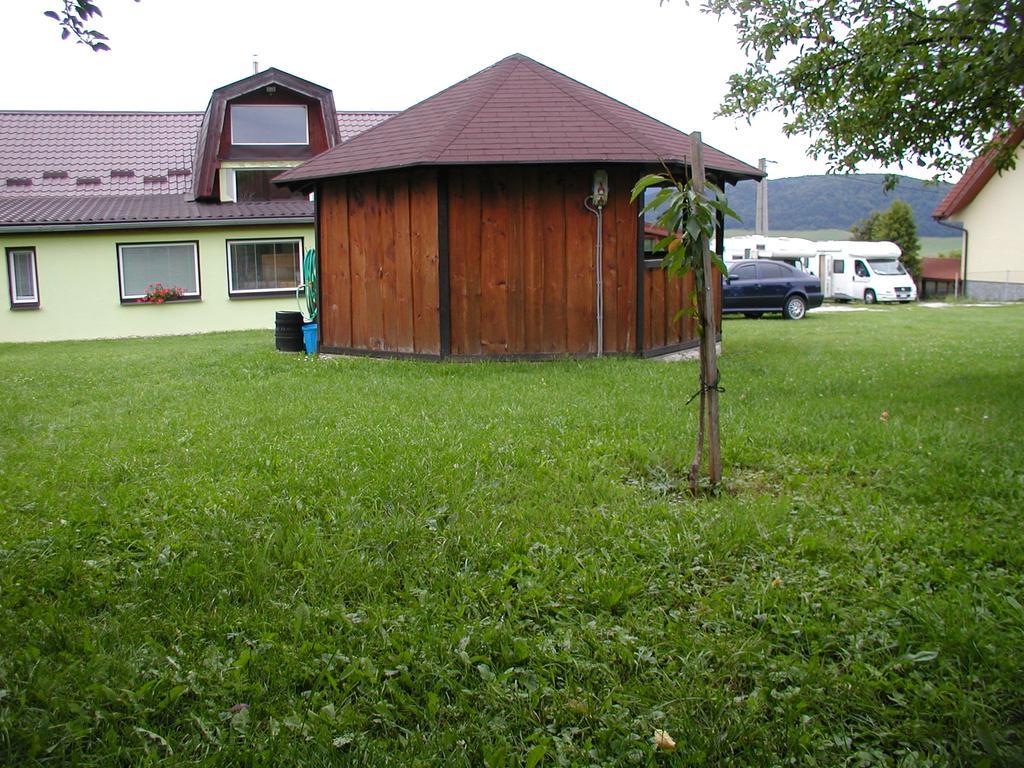Penzion Dreveník Spisské Podhradie Exterior foto