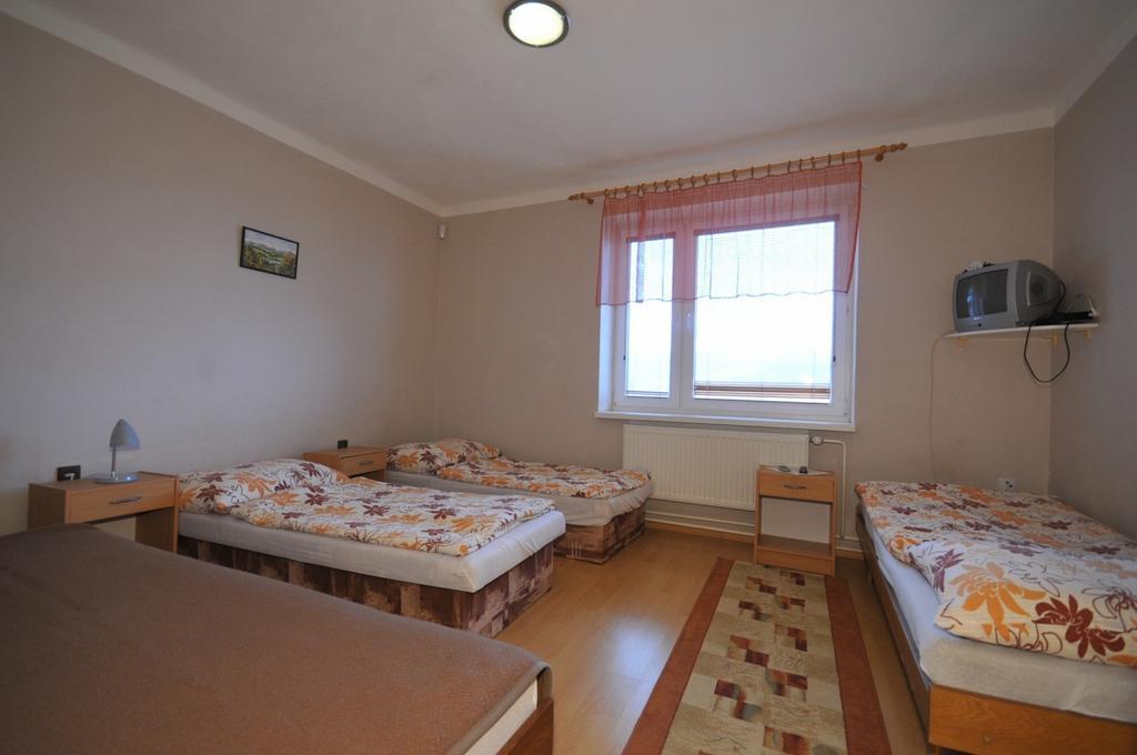 Penzion Dreveník Spisské Podhradie Exterior foto